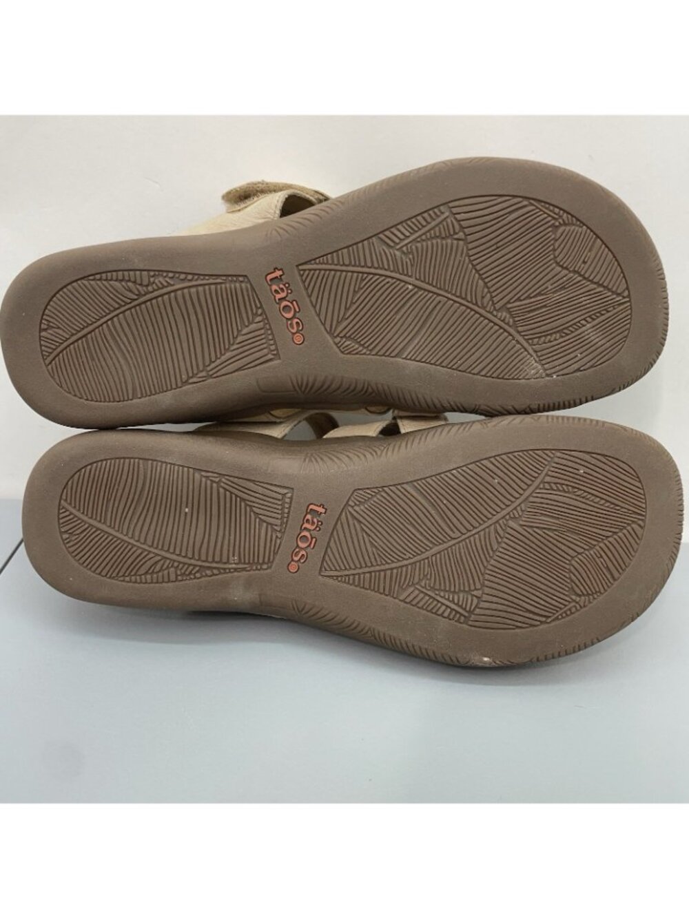 Taos Double U Slide Sandals Comfort Strappy Slip On Leather Cream Womens 8 - Picture 11 of 12